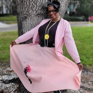 Meet your Posher, Camey